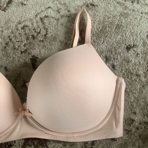 Victoria’s Secret tan body by Victoria unlined bra size 36DD - Picture 6 of 12